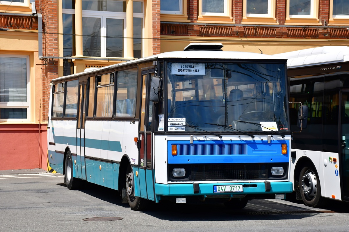 Pardubice, Karosa C734.20 # 04V 0717