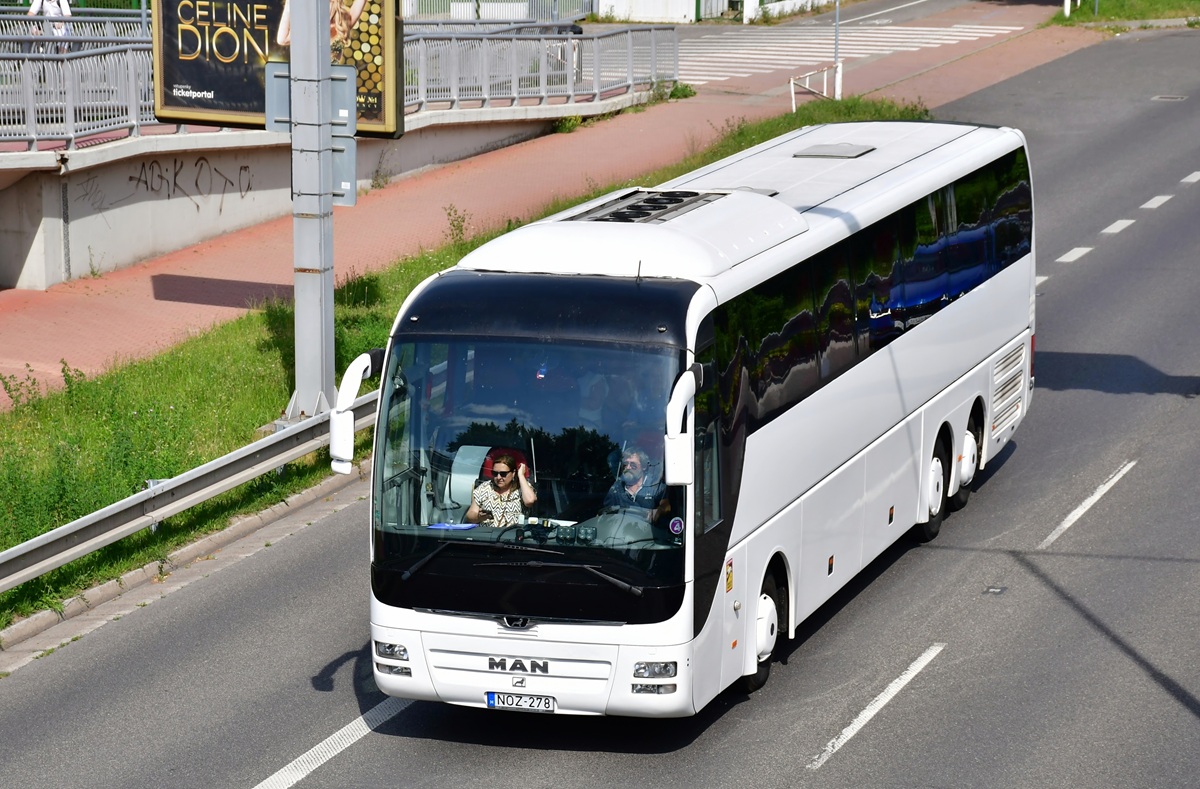 Budapest, MAN R09 Lion's Coach C RHC444 # NOZ-278