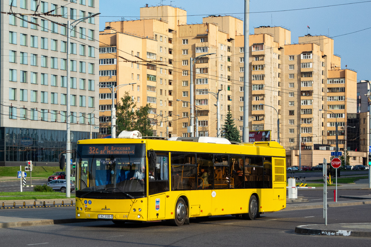 Minsk, MAZ-203.069 # 041297
