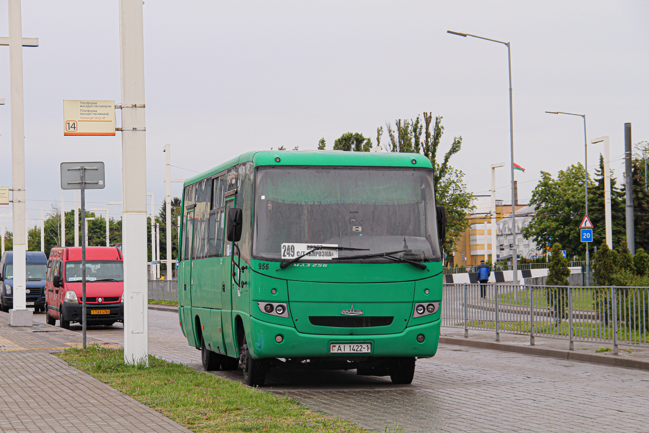 Brest, MAZ-256.270 # 956