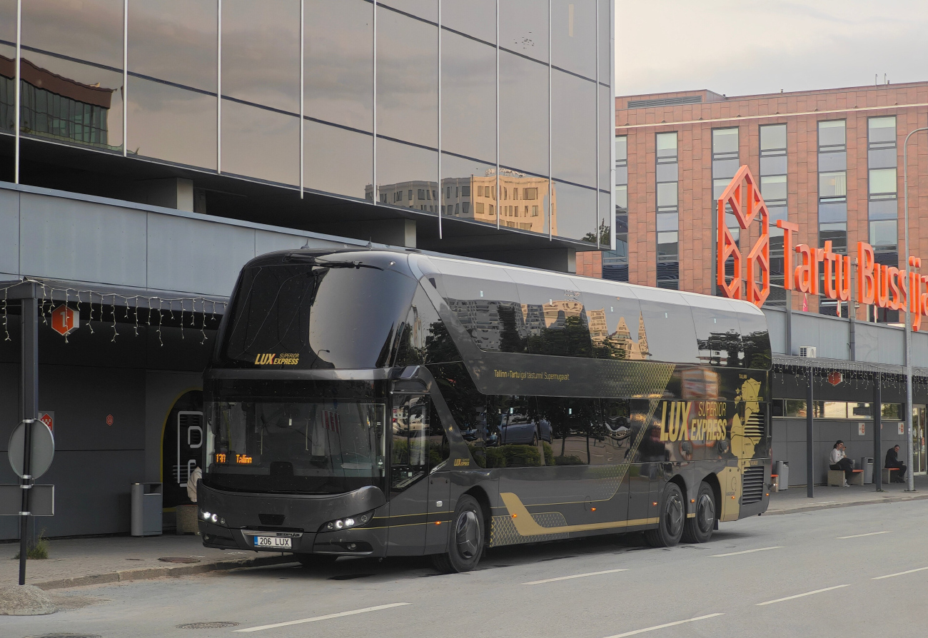 Tallinn, Neoplan N1222/3L Skyliner # 206 LUX