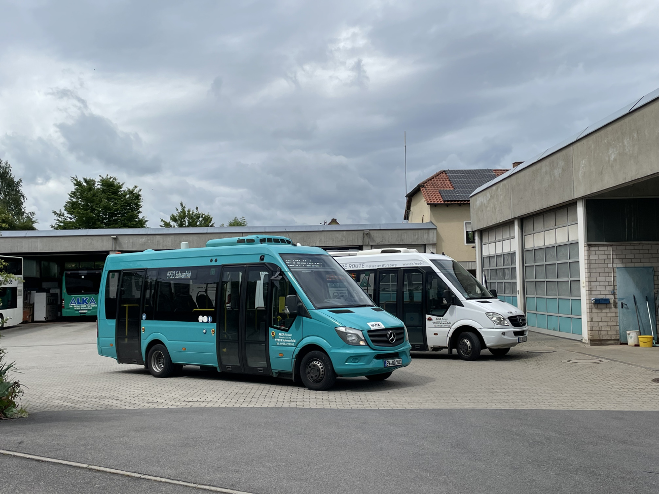 Schweinfurt, Mercedes-Benz Sprinter City 65 # SW-DD 1001; Schweinfurt — Fotosonderfahrt — 07.06.2025 — MAN A39 Lion's City DD