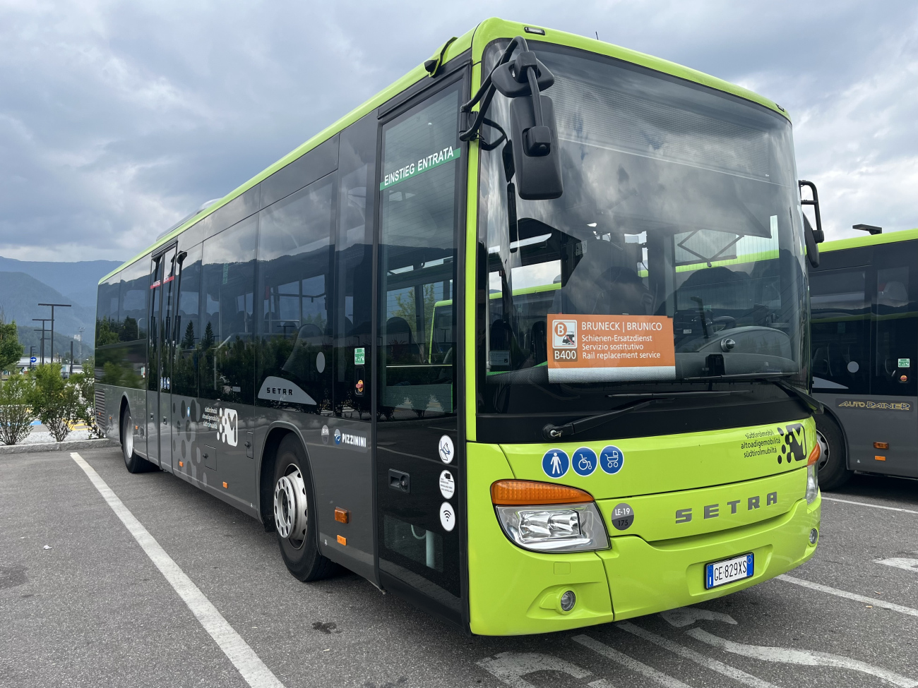 Bolzano, Setra S415LE business # LE-19/175