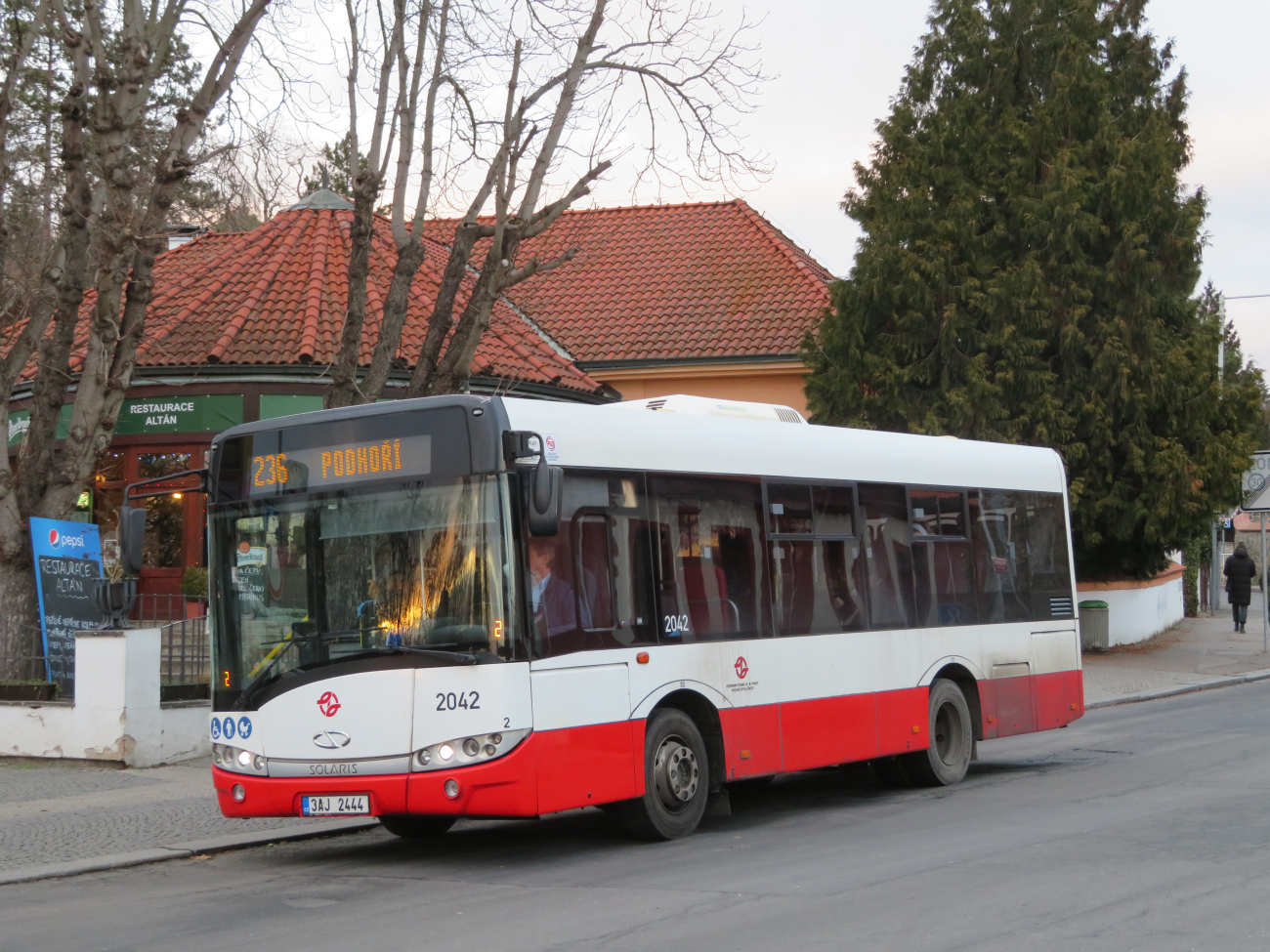 Prague, Solaris Urbino III 8,9 LE # 2042