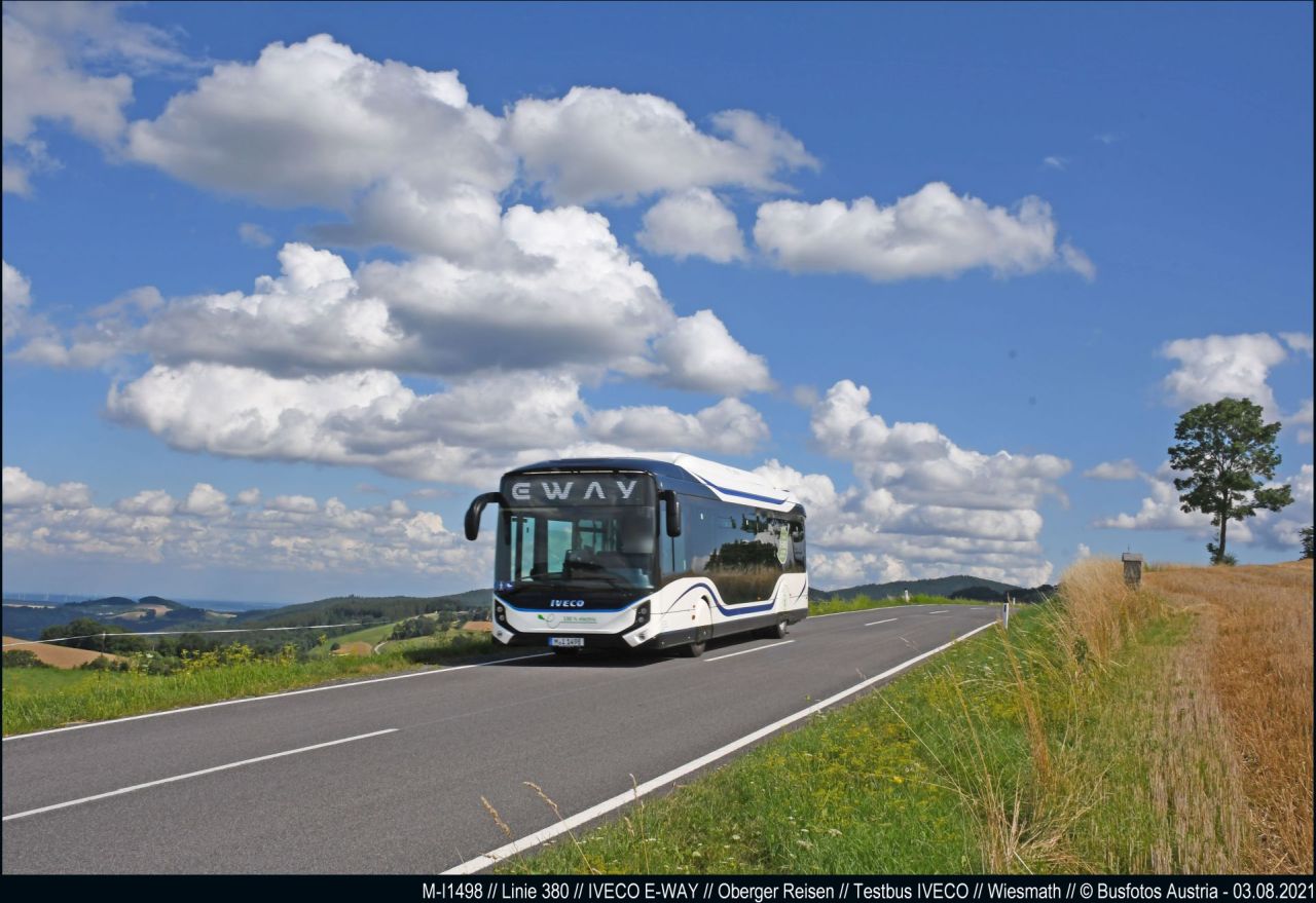 Wiener Neustadt district, IVECO E-Way 12M BHNS # M-I 1498