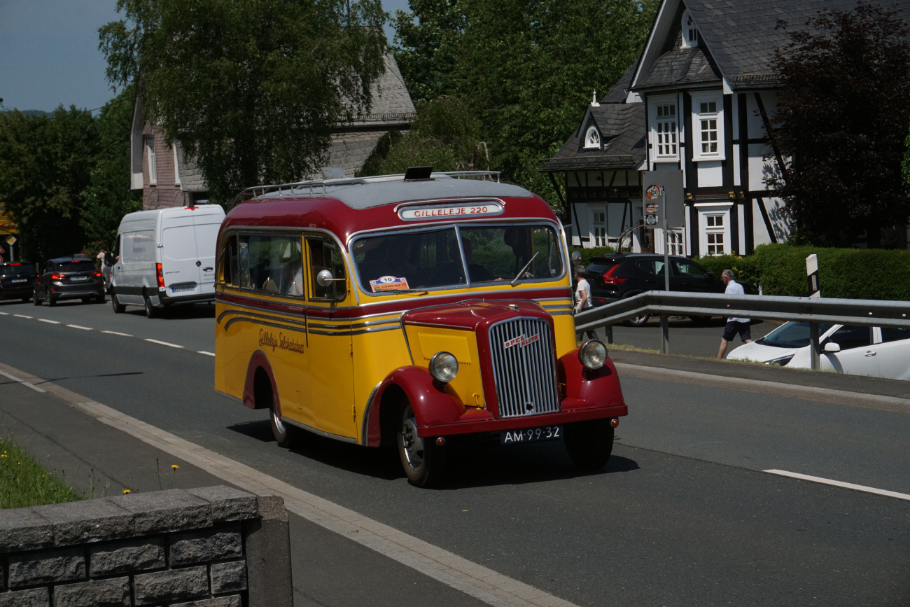 Netherlands, other, Opel Blitz # AM-99-32; Siegen — 130 Jahre erste Motor-Omnibus-Linie (Deuz-Netphen-Siegen)