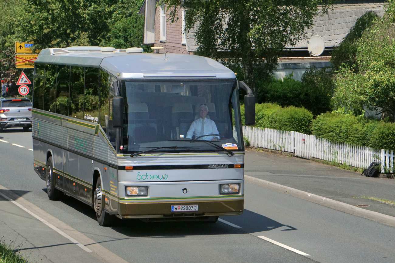 Vienna, Padane MX # W-22007 J; Siegen — 130 Jahre erste Motor-Omnibus-Linie (Deuz-Netphen-Siegen)