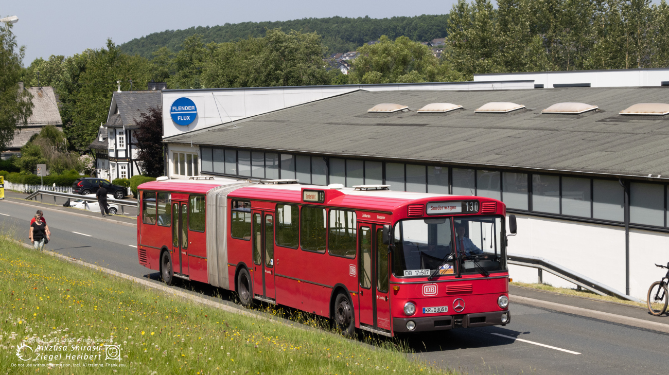 Krefeld, Mercedes-Benz O305G # KR-O 305H; Siegen — 130 Jahre erste Motor-Omnibus-Linie (Deuz-Netphen-Siegen)
