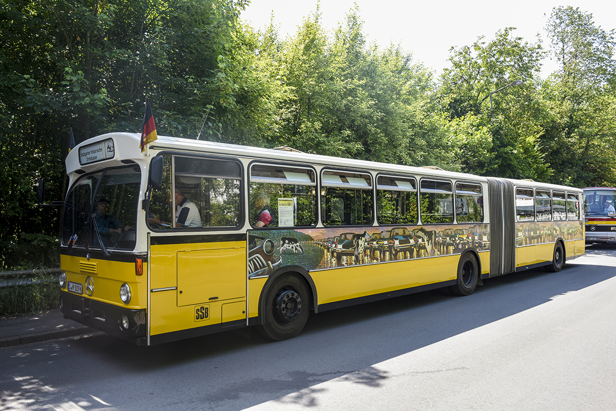 Stuttgart, Mercedes-Benz O305G # 7453; Siegen — 130 Jahre erste Motor-Omnibus-Linie (Deuz-Netphen-Siegen)
