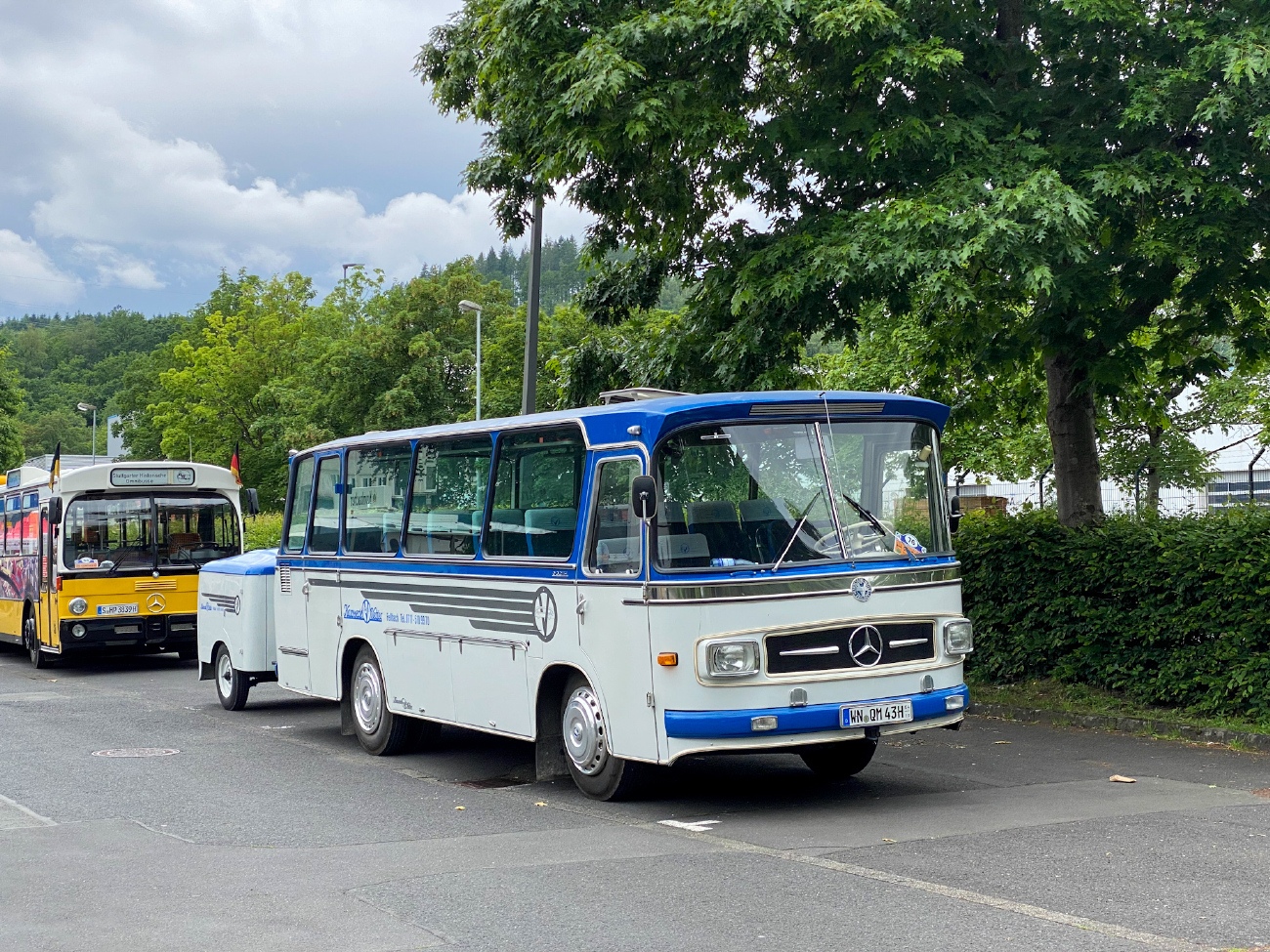 Waiblingen, Mercedes-Benz O321H # WN-QM 43H; Siegen — 130 Jahre erste Motor-Omnibus-Linie (Deuz-Netphen-Siegen)