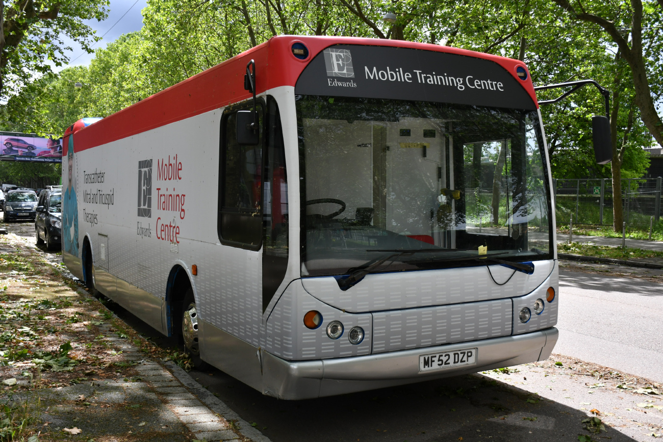 Great Britain, others, East Lancs # MF 52 DZP