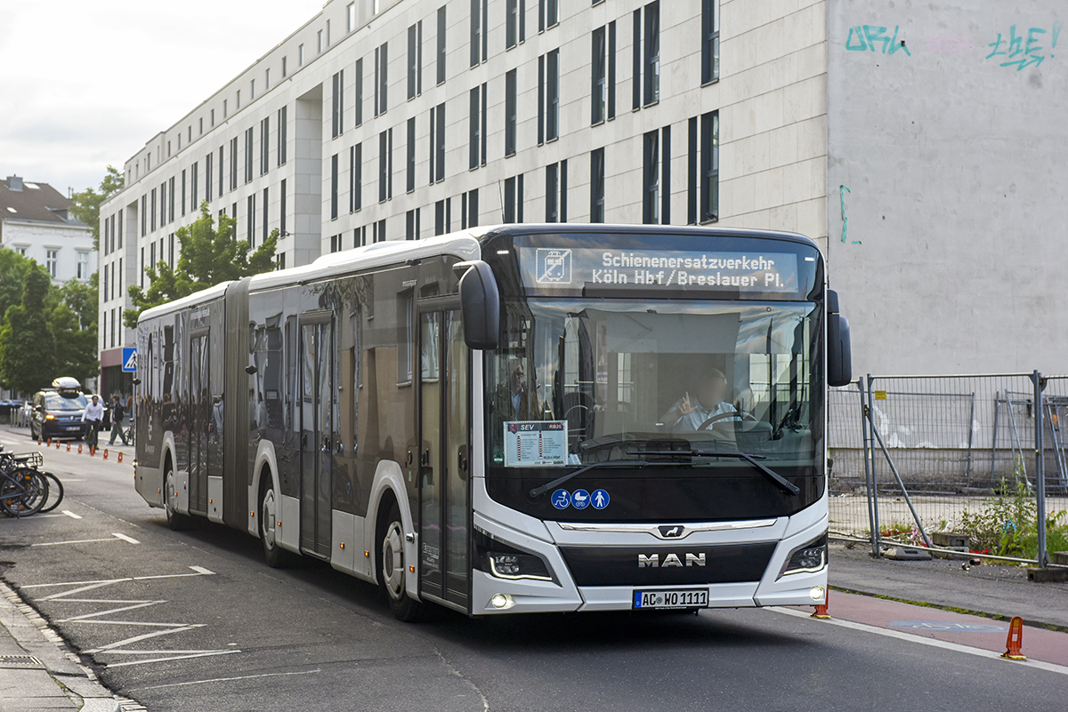 Aachen, MAN 18C Lion's City NG360 EfficientHybrid # AC-WO 1111; Cologne — Rail Replacement "Linke Rheinstrecke" 05/2025
