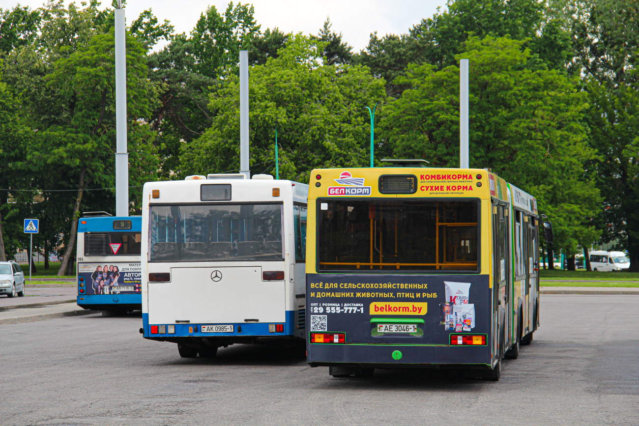 Brest, Mercedes-Benz O405 # АК 0985-1; Brest, MAZ-105.465 # 136; Brest, MAZ-103.465 # 366