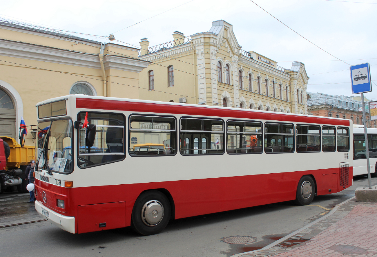 Saint Petersburg, Mercedes-Benz O325 # 7031; Saint Petersburg — VI International Transport Festival "SPbTransportFest-2025"