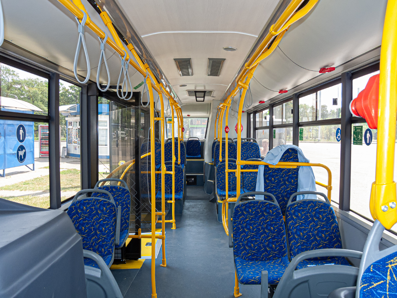 Brest, MAZ-303.047 # КР ВР 9143