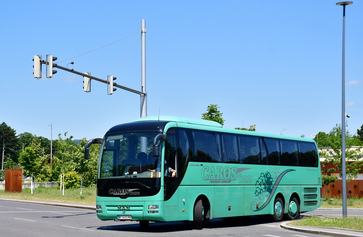 Vienna, MAN R09 Lion's Coach C # W-4693 MW