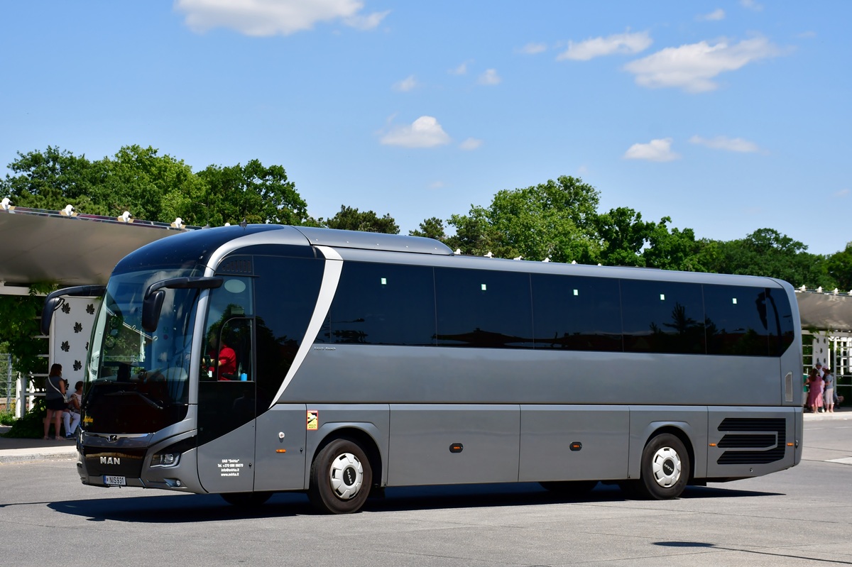 Švenčionys, MAN R07 Lion's Coach RHC444 # NIS 931