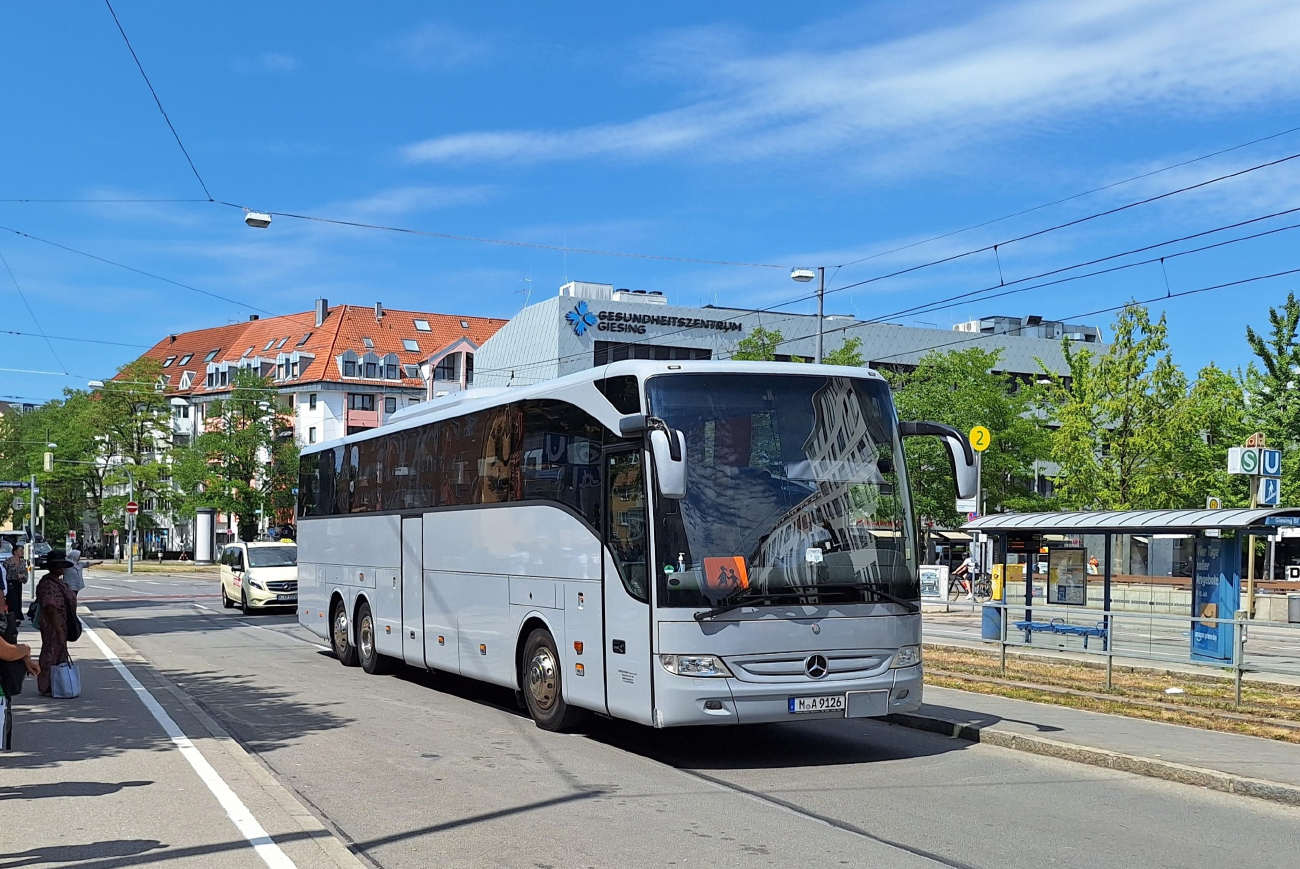 Munich, Mercedes-Benz Tourismo II 17RHD L # M-A 9126