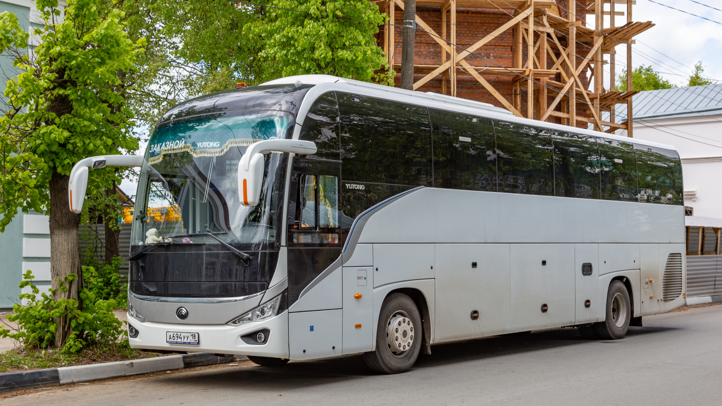 Izhevsk, Yutong C12PRO (ZK6128H) # А 694 УУ 18