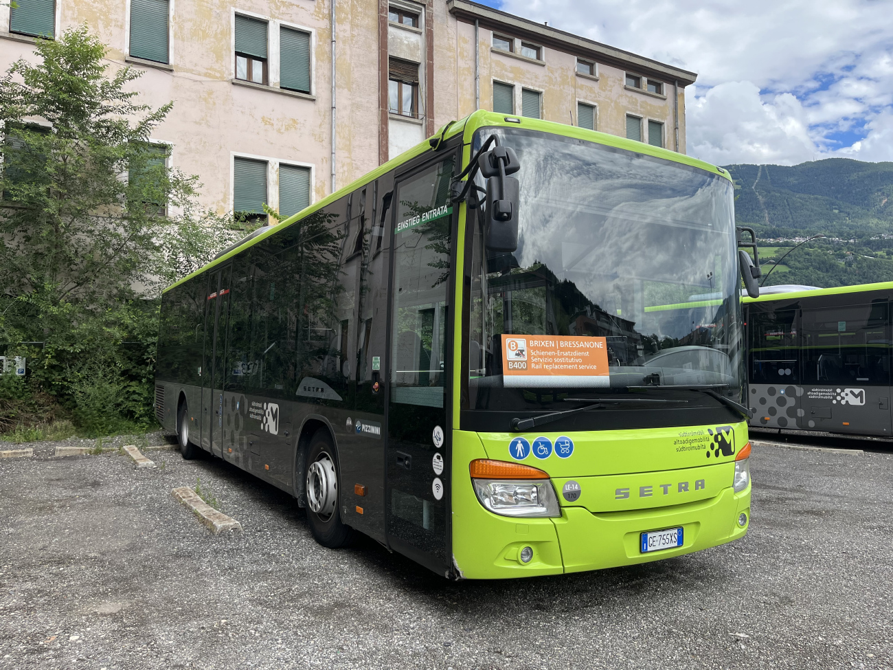 Bolzano, Setra S415LE business # LE-14/170