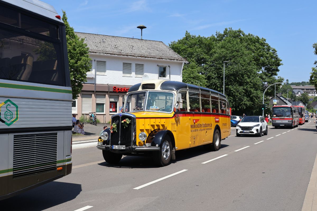 Minden (Westfalen), Saurer L4CT 2D # 493; Siegen — 130 Jahre erste Motor-Omnibus-Linie (Deuz-Netphen-Siegen)