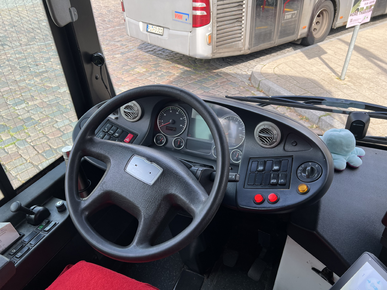 Hamburg, Göppel (MAN A66 Lion's City M NM243) # 1048