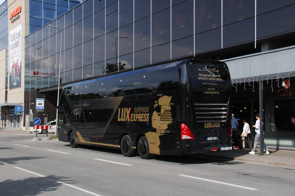 Tallinn, Neoplan N1222/3L Skyliner # 204 LUX