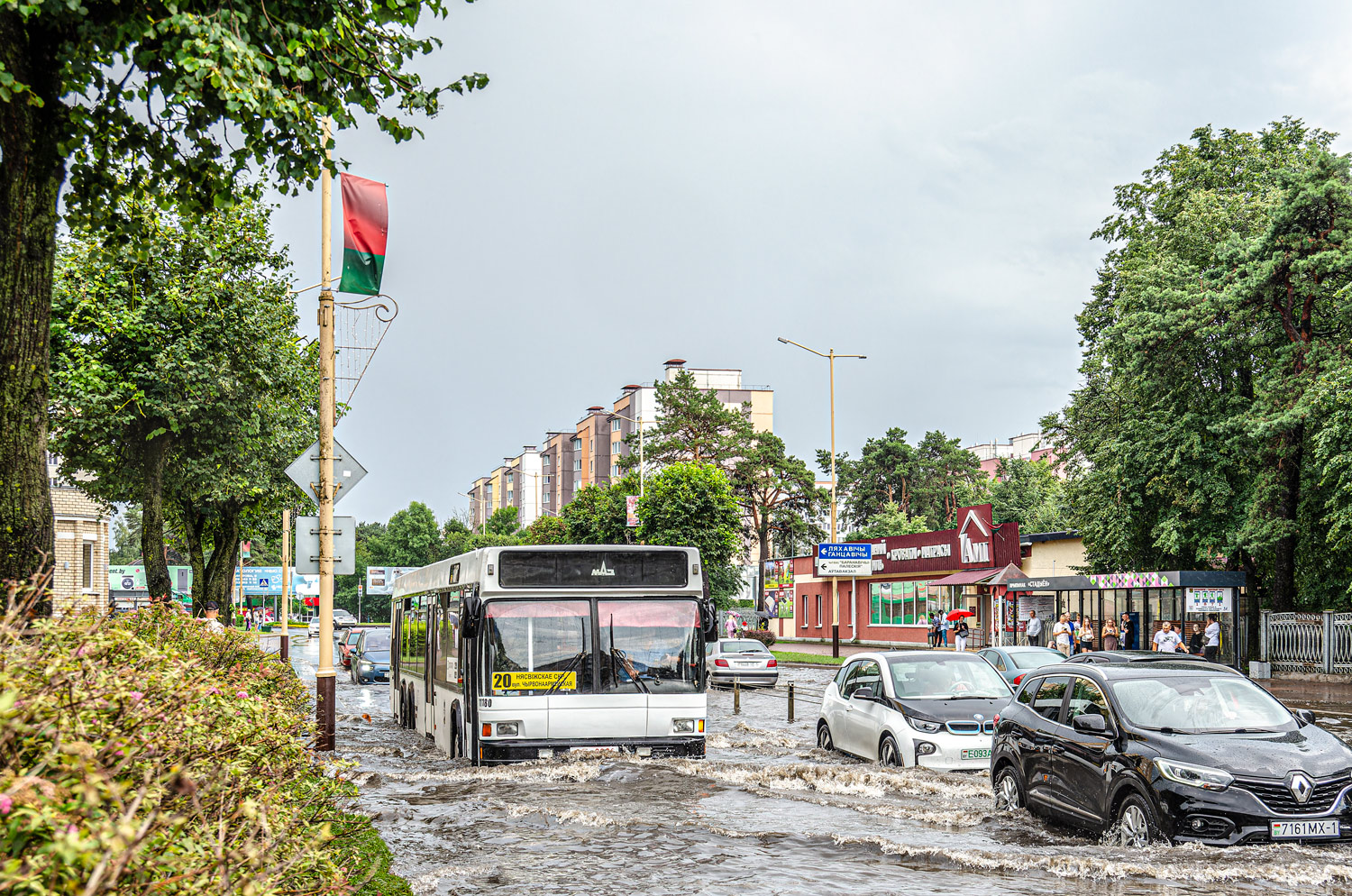 Baranovichi, MAZ-107.066 # 11180; Baranovichi — Miscellaneous photos