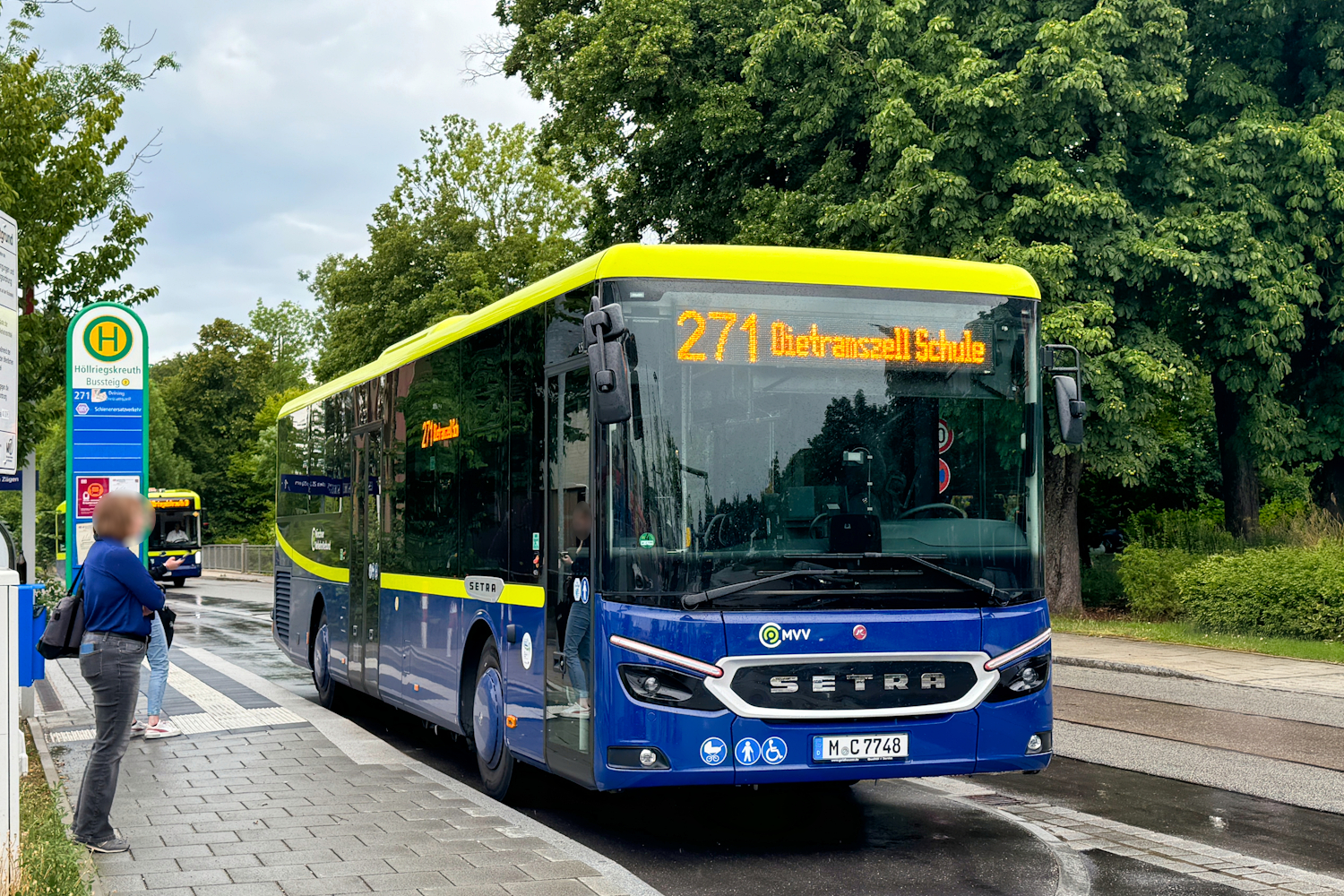 Munich, Setra S515LE # M-C 7748
