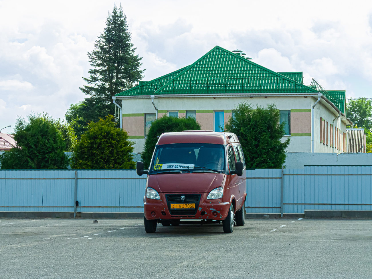 Ostrovec, GAZ-3221* # 023619