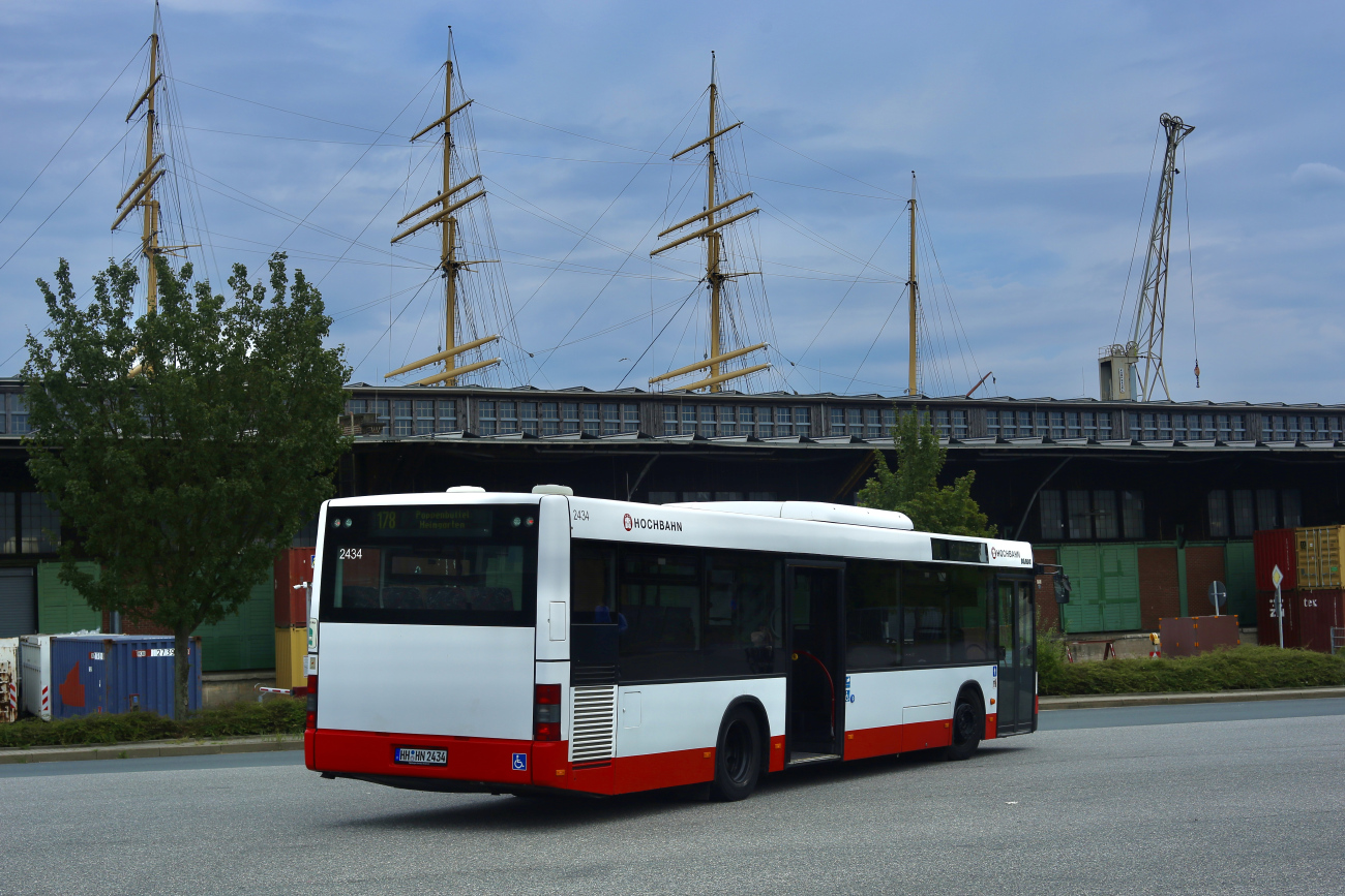 Hamburg, MAN A21 NL263 # 2434