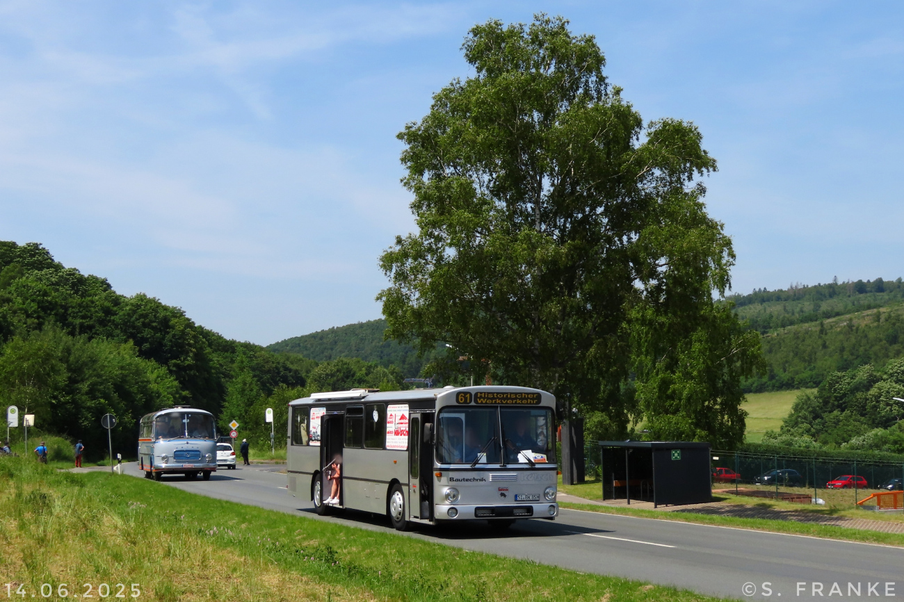 Siegen, Mercedes-Benz O305 # SI-BK 85H; Siegen — 130 Jahre erste Motor-Omnibus-Linie (Deuz-Netphen-Siegen)