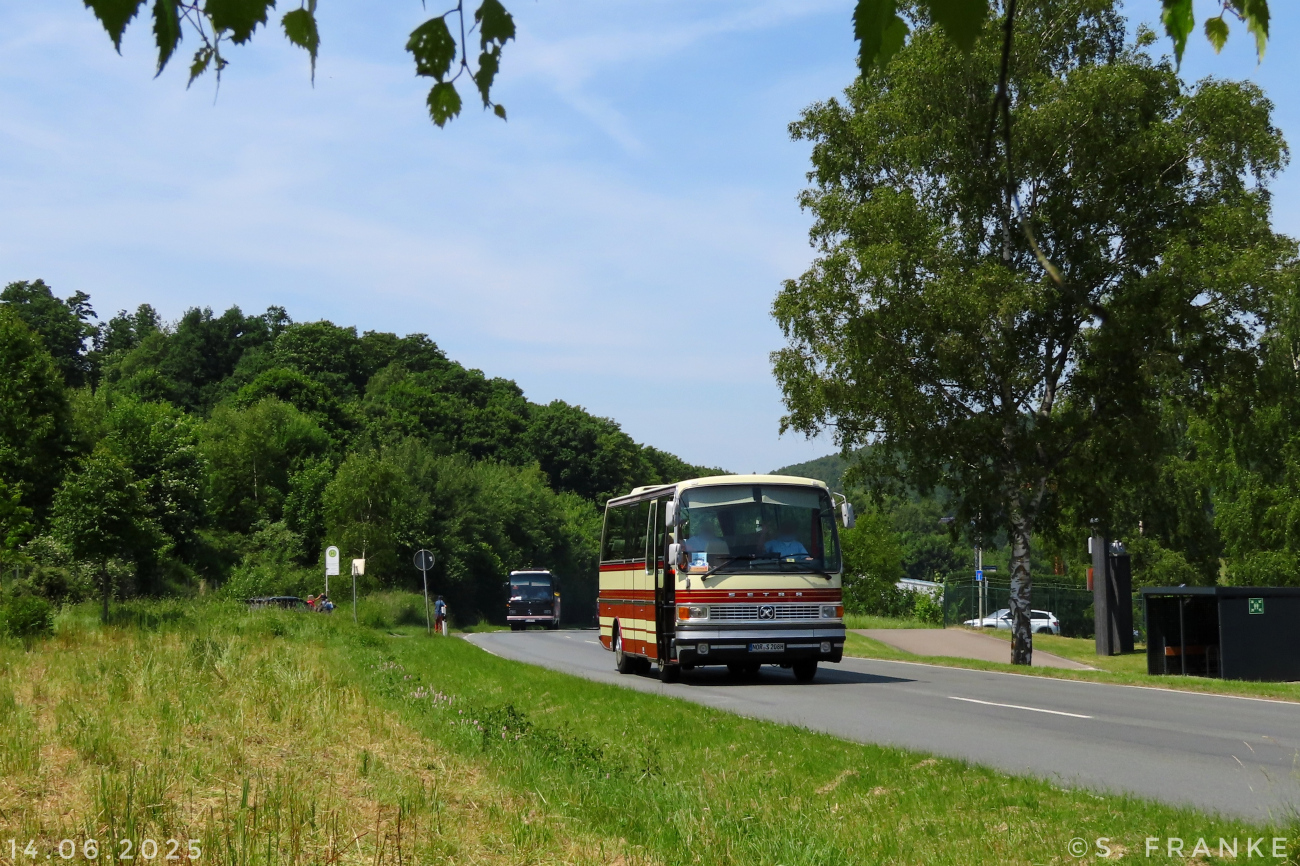 Norden, Setra S208H # 493; Siegen — 130 Jahre erste Motor-Omnibus-Linie (Deuz-Netphen-Siegen)