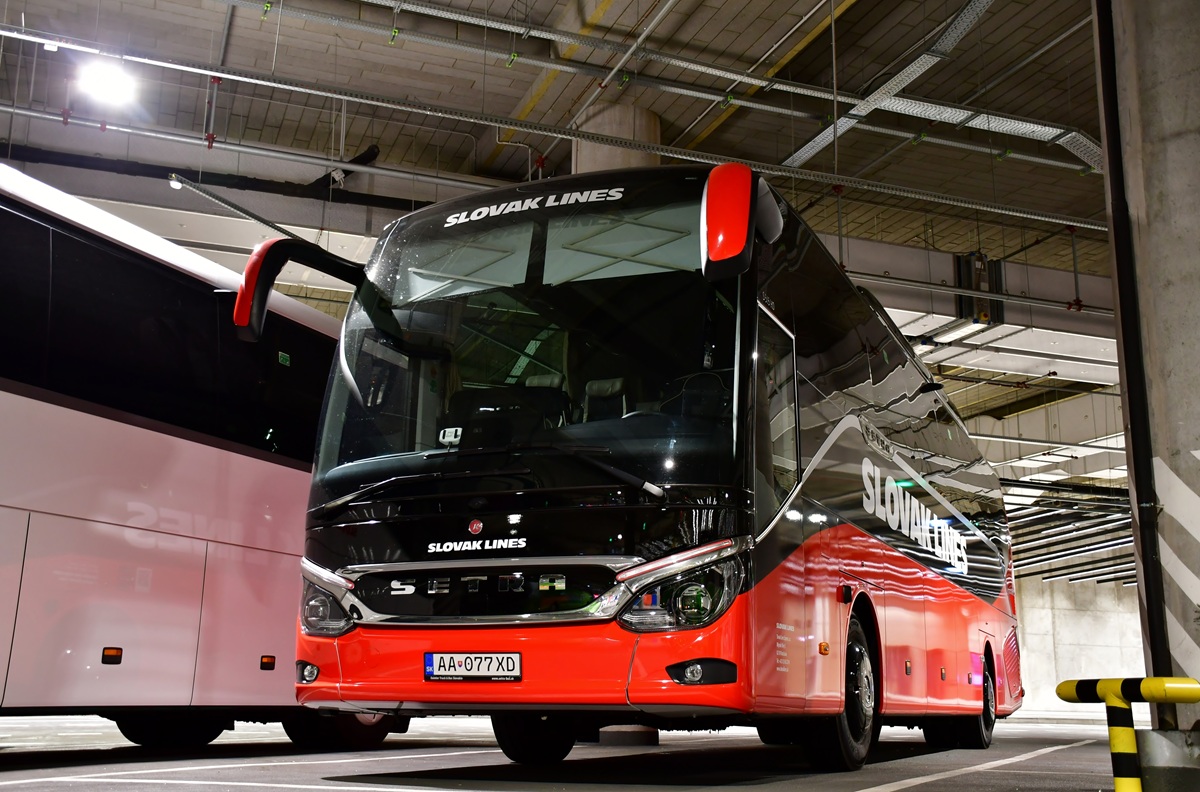 Bratislava, Setra S515HD # AA-077XD