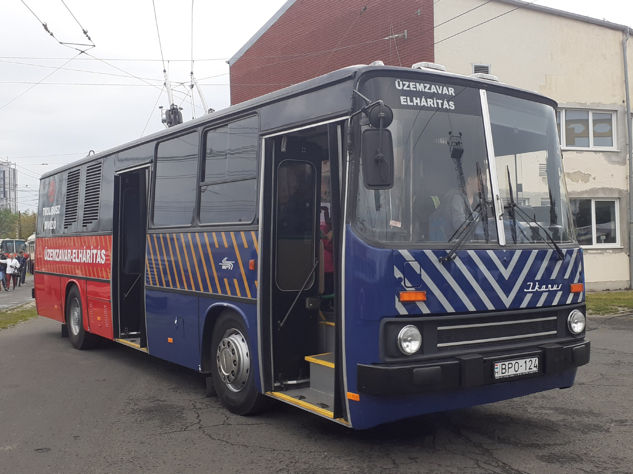 Budapest, Ikarus 260.46 # BPO-124