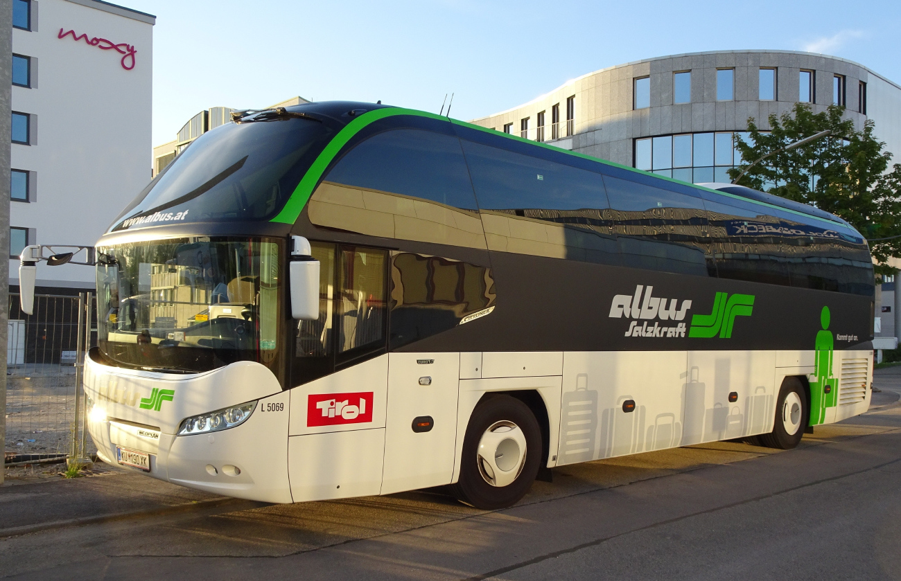 Kufstein, Neoplan P14 N1216HD Cityliner # L5069