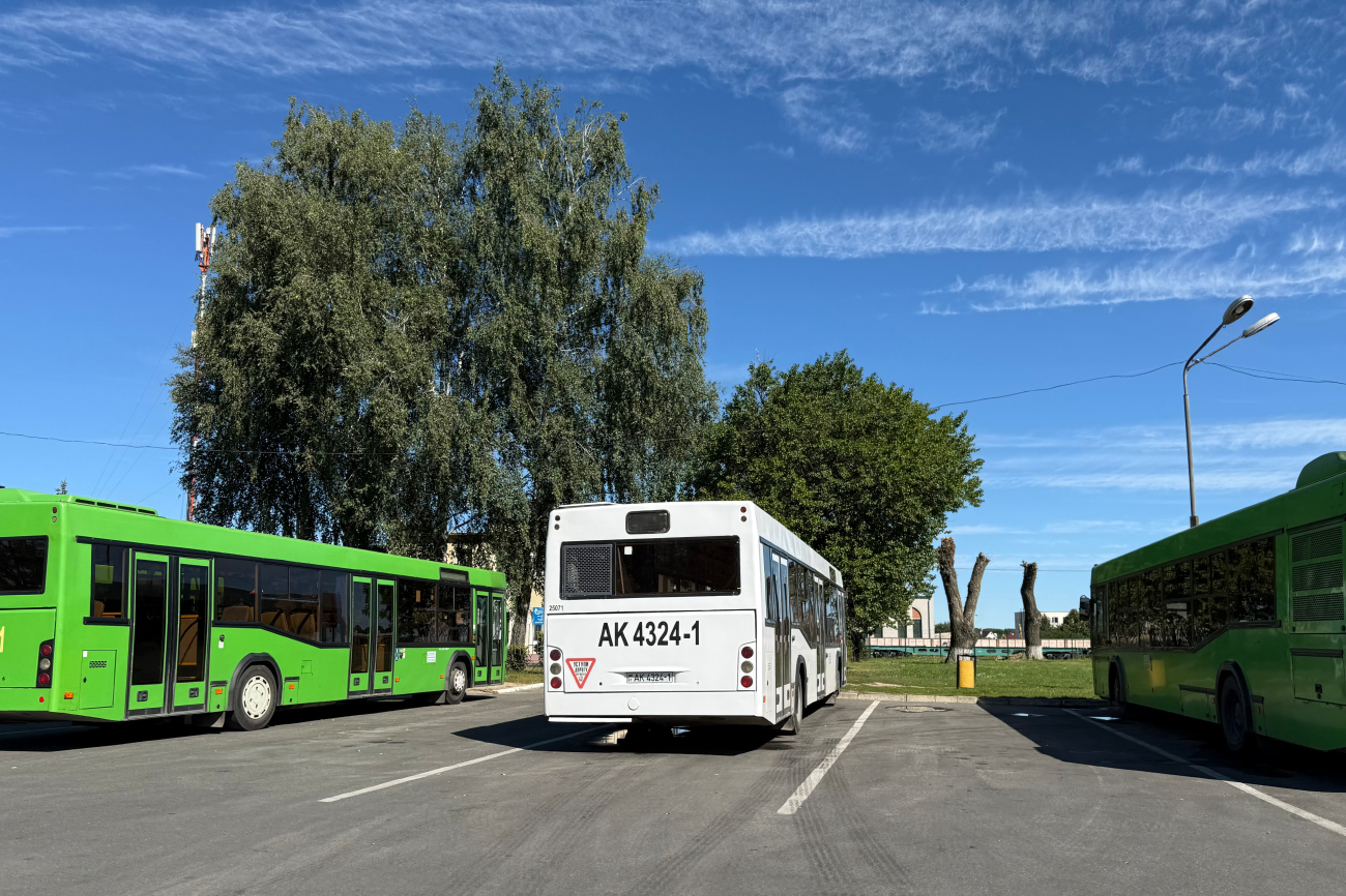 Pinsk, MAZ-103.485 # 25071