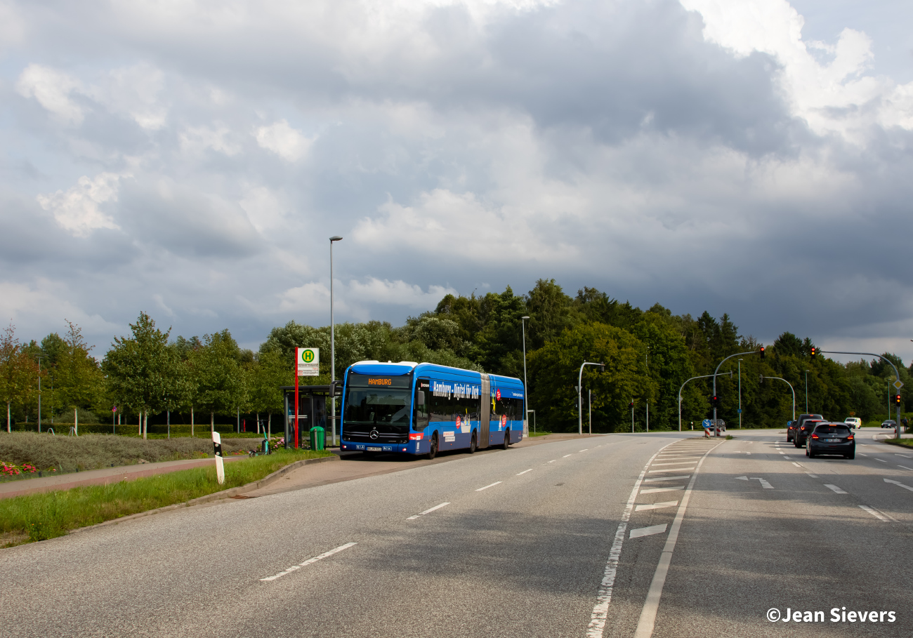 Hamburg, Mercedes-Benz eCitaro G # 3211
