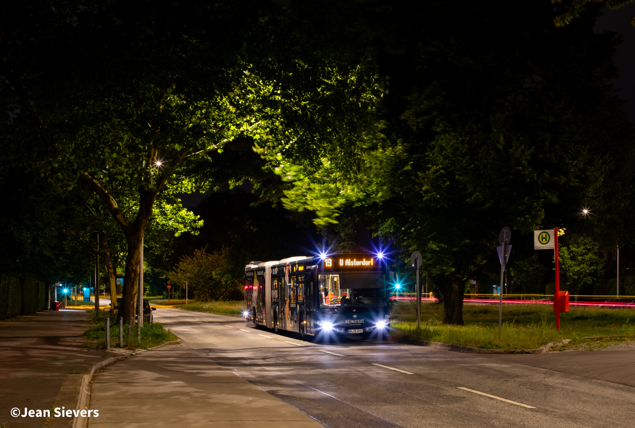 Hamburg, Mercedes-Benz Citaro C2 G # 3917