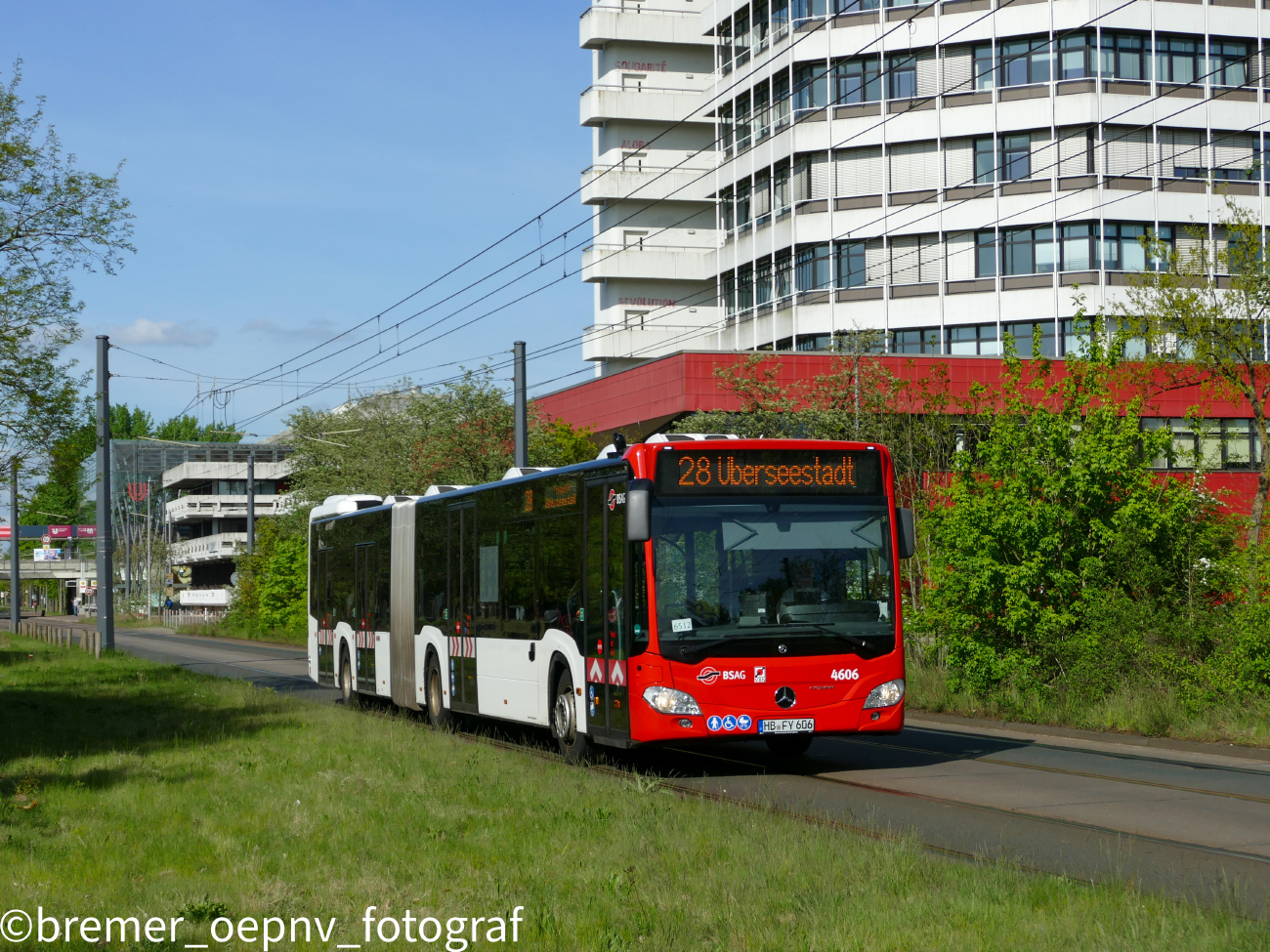 Bremen, Mercedes-Benz Citaro C2 G Hybrid # 4606