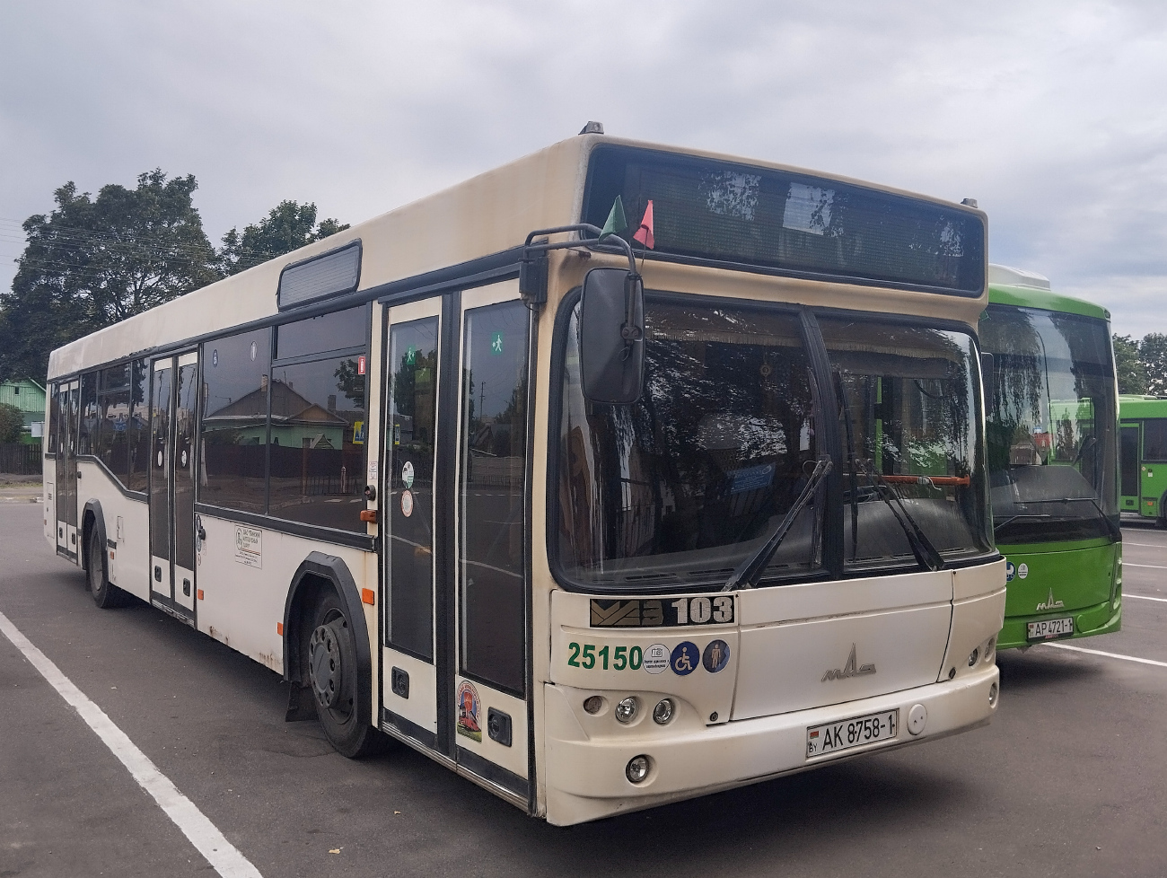 Pinsk, MAZ-103.485 # 25150