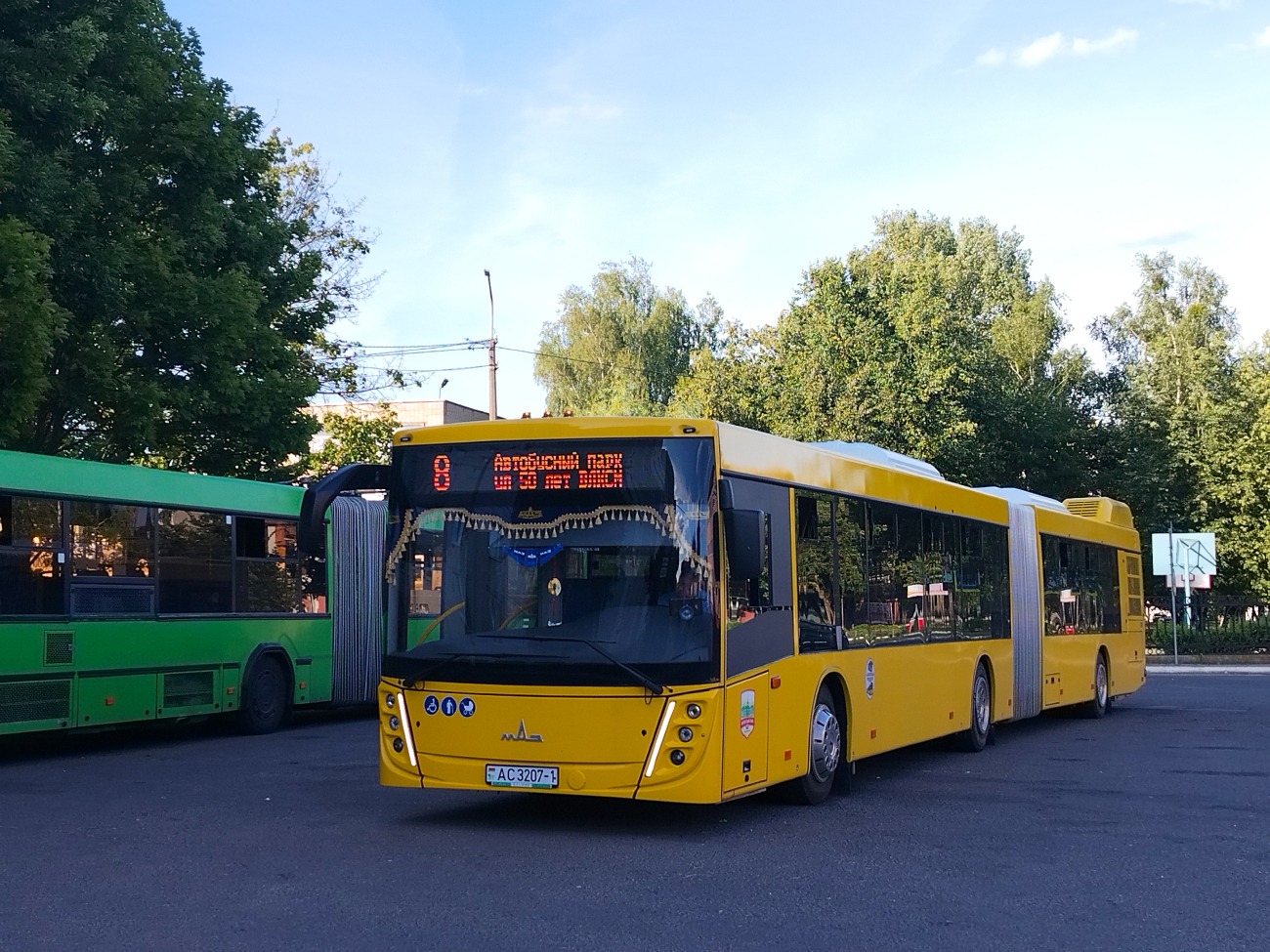 Baranovichi, MAZ-216.047 # 12410