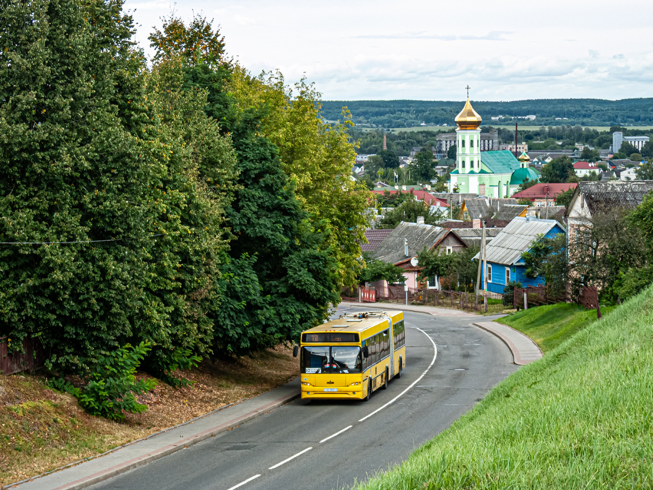 Slonim, MAZ-105.465 # 13723