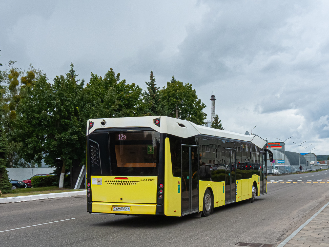 Slonim, MAZ-303.065 # АМ 6082-4