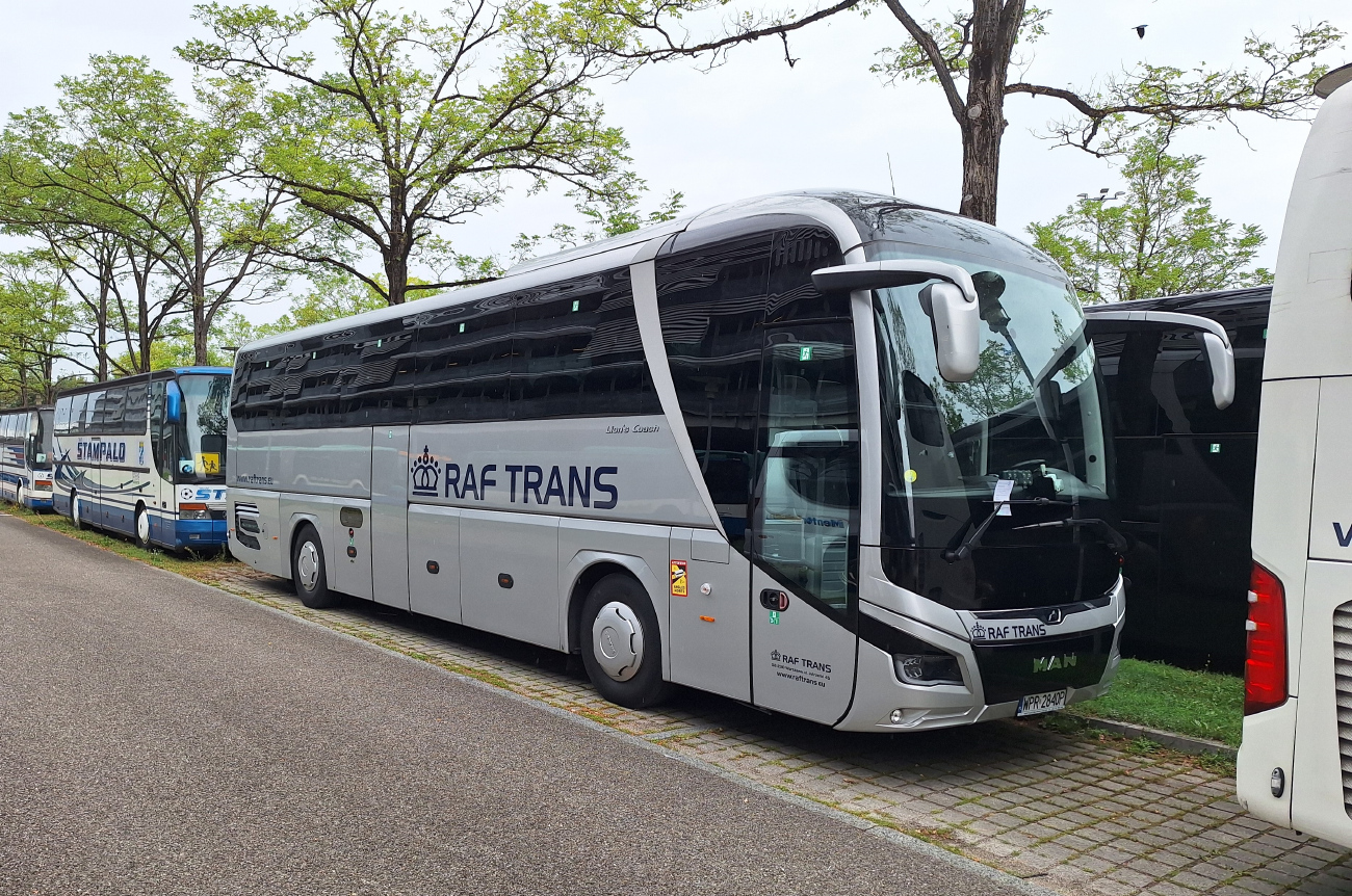 Warsaw, MAN R07 Lion's Coach RHC474 # WPR 2840P