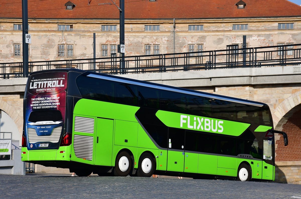 Prague, Setra S531DT # 1AH R891