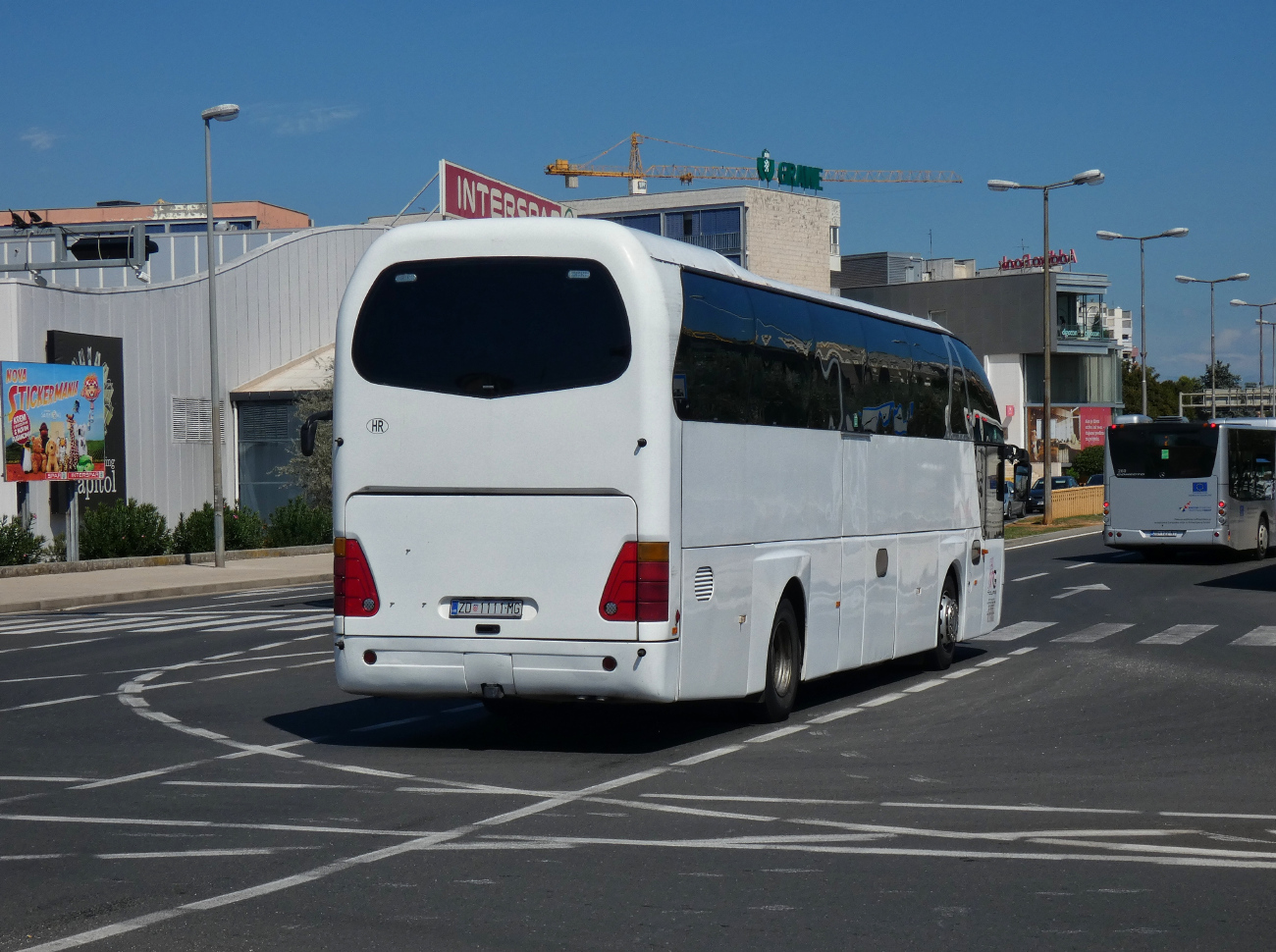 Zadar, Neoplan N516SHD Starliner # ZD 1111-MG