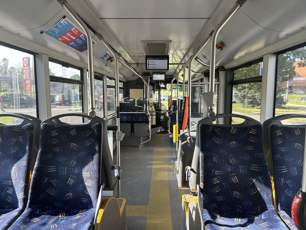 Vilnius, Solaris Urbino IV 12 # 4511