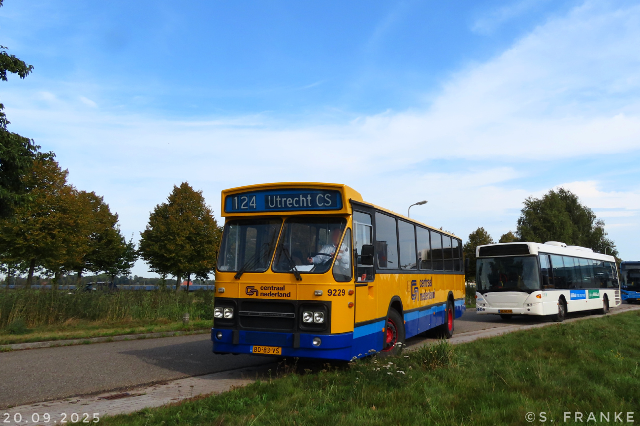 Amsterdam, Den Oudsten # 9229; Leeuwarden — Openbaar Vervoer Collectie Nederland Open Day 2025