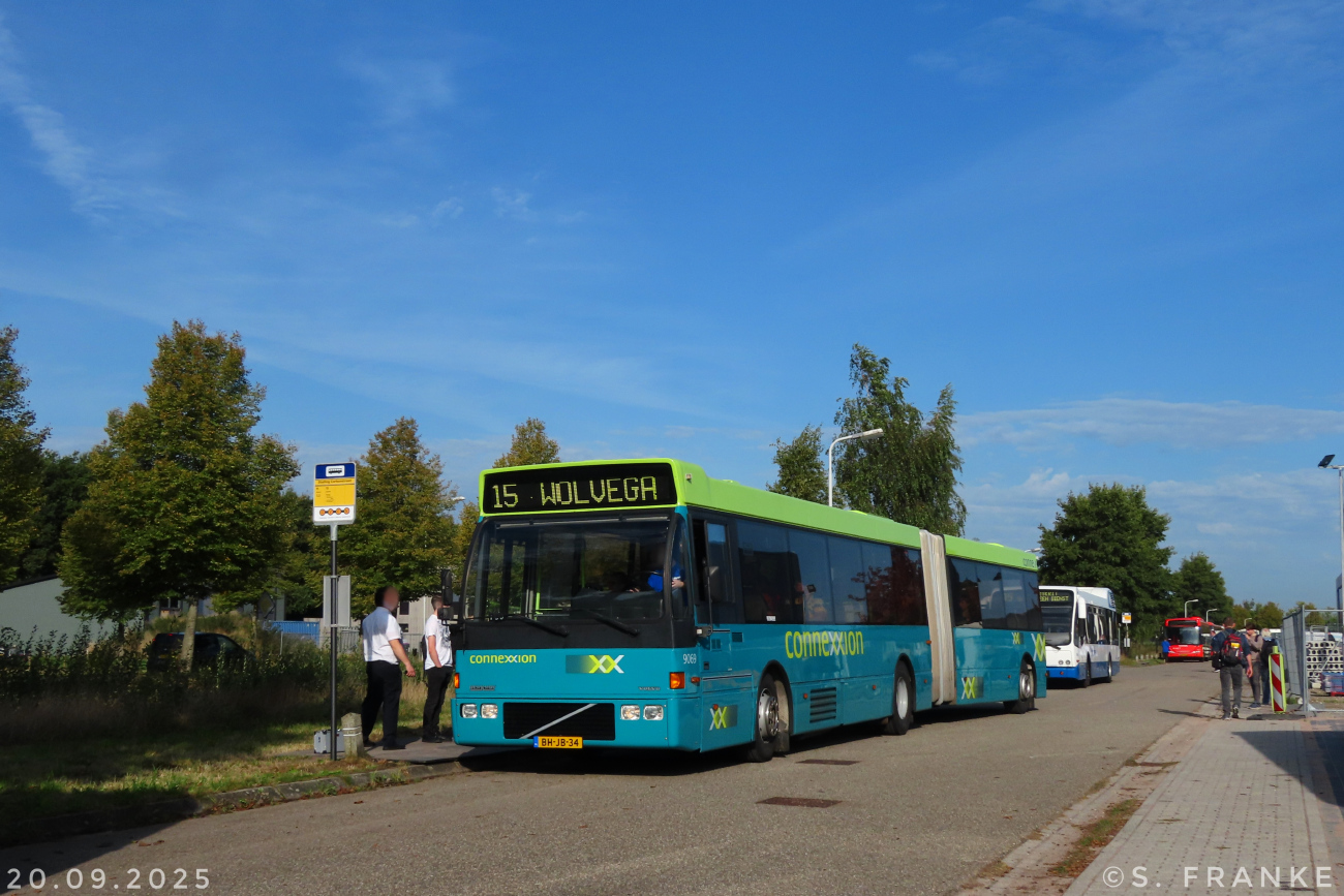 Leeuwarden, Berkhof Europa 2000A Duvedec # 9069; Leeuwarden — Openbaar Vervoer Collectie Nederland Open Day 2025